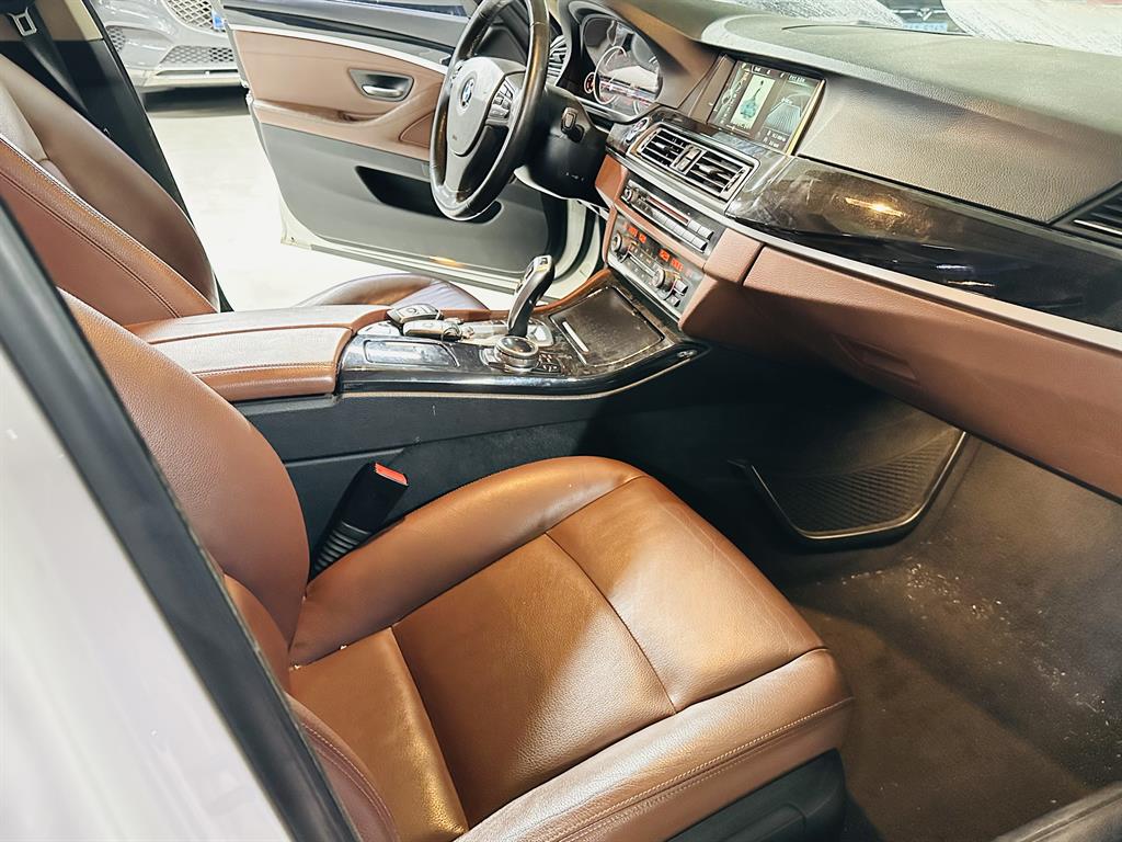 BMW 5 Series - Vista 7