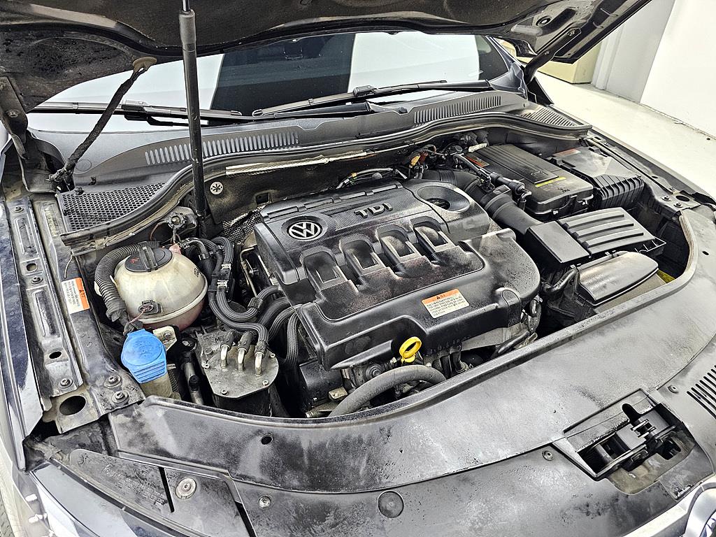 Volkswagen CC - Vista 6