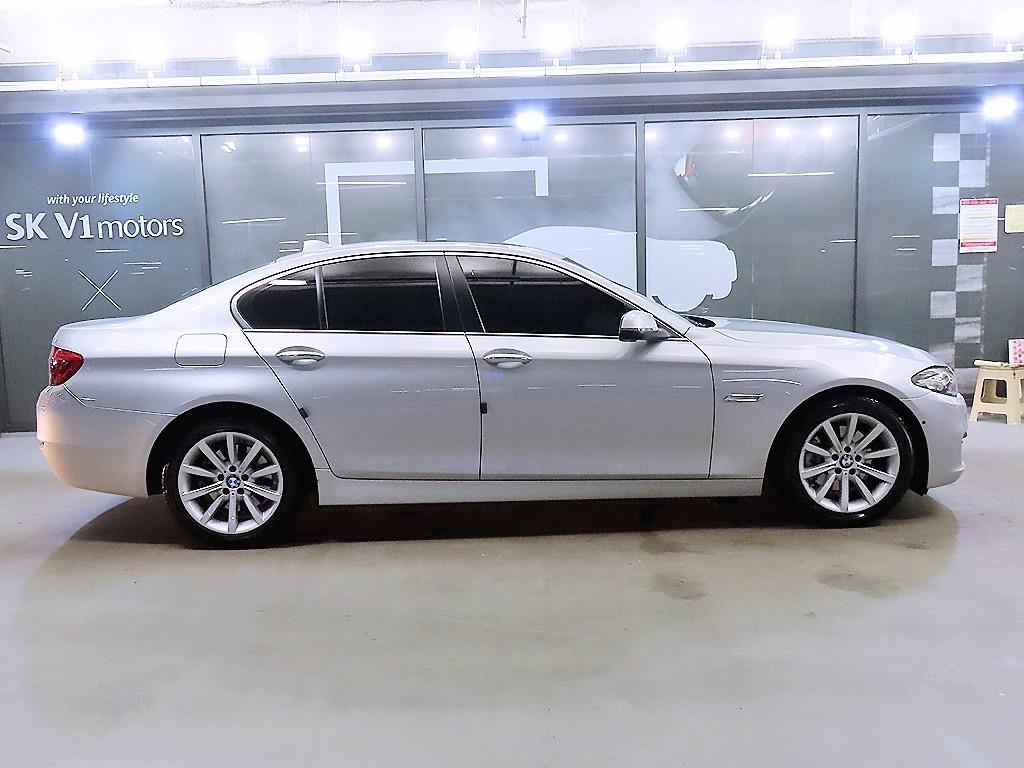 BMW 5 Series - Vista 3