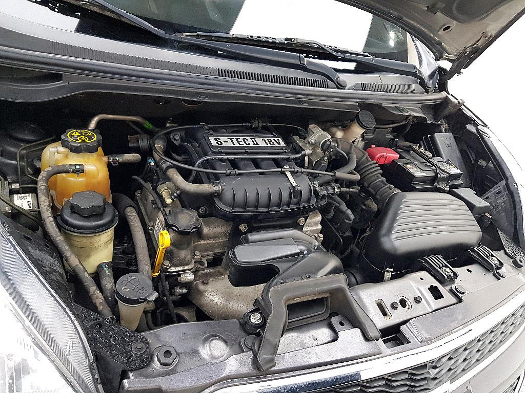 Chevrolet Spark - Vista 6
