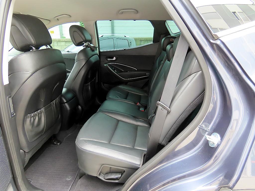 HYUNDAI Santa Fe - Vista 6