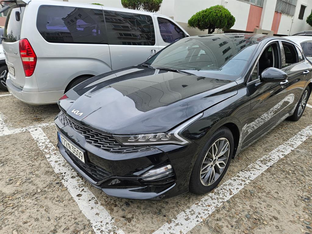KIA K5 - Vista 3