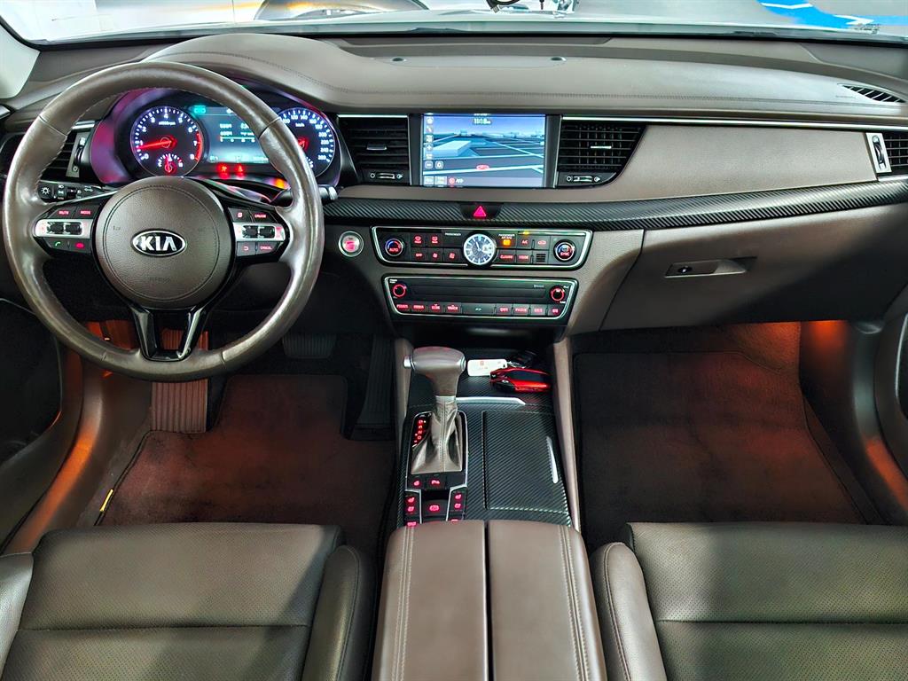 KIA K7 - Vista 6