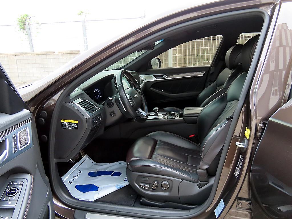 Genesis G80 - Vista 5