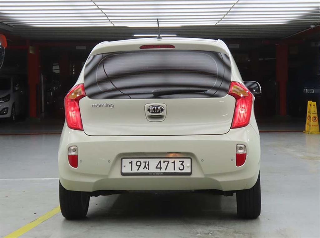 KIA Morning - Vista 3