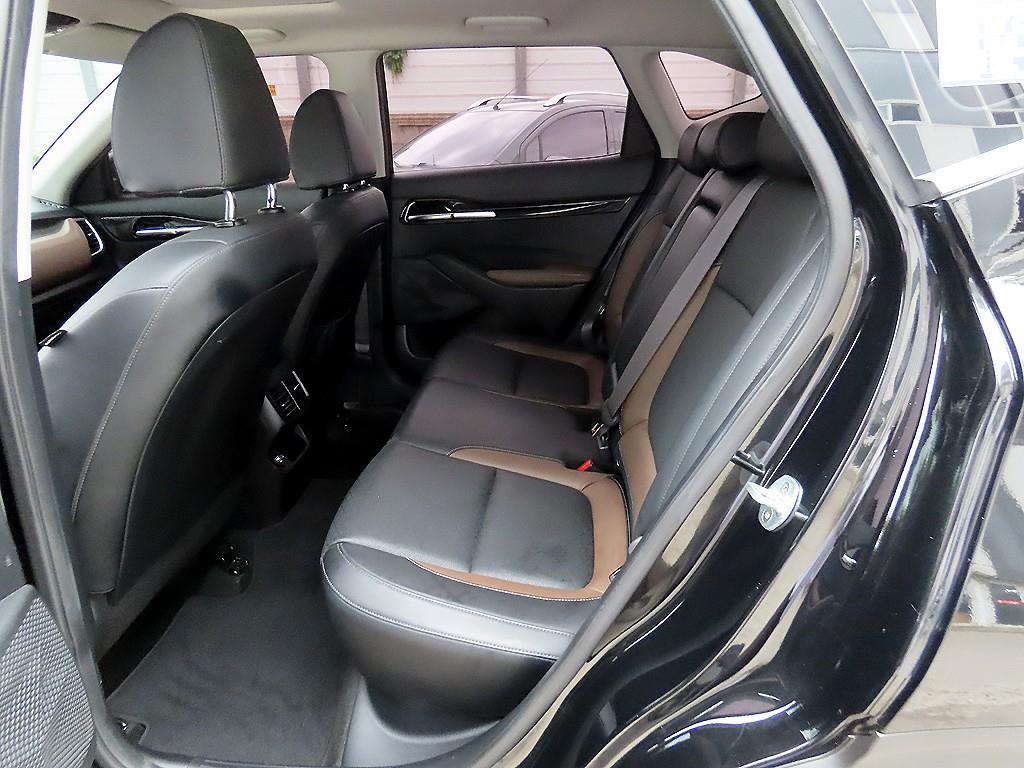 KIA Seltos - Vista 6