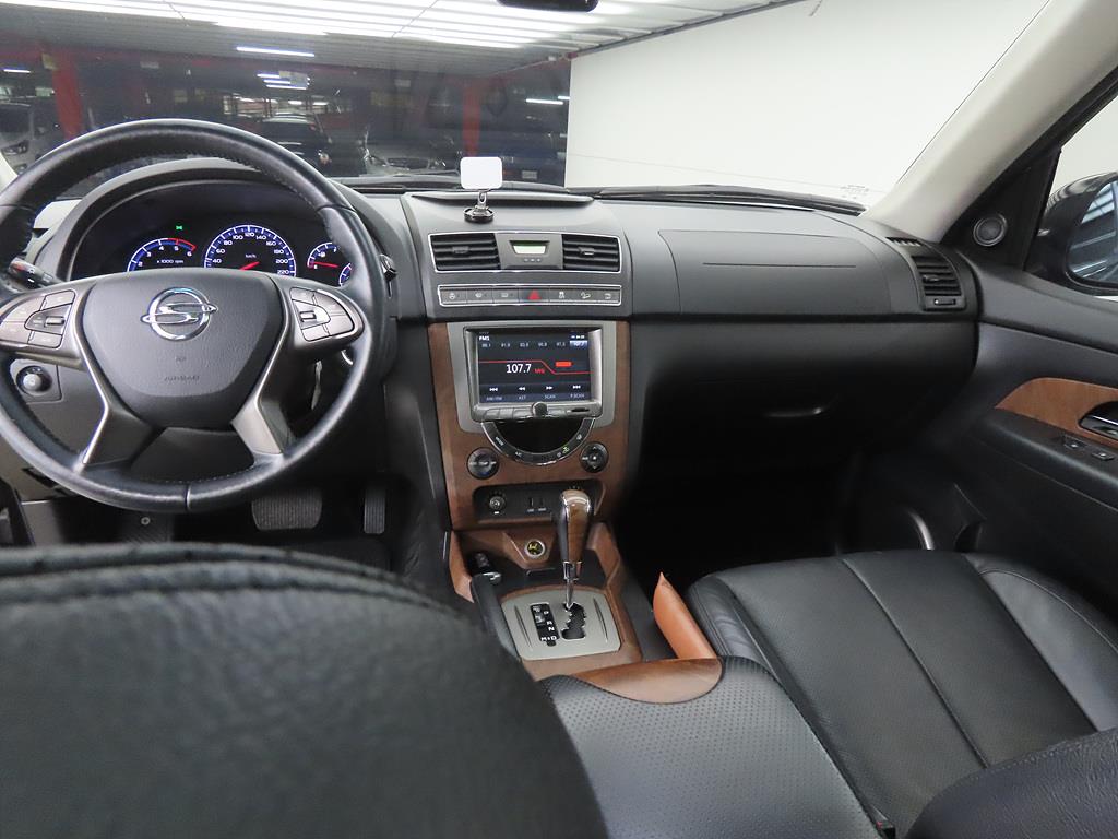 Ssangyong Rexton - Vista 7