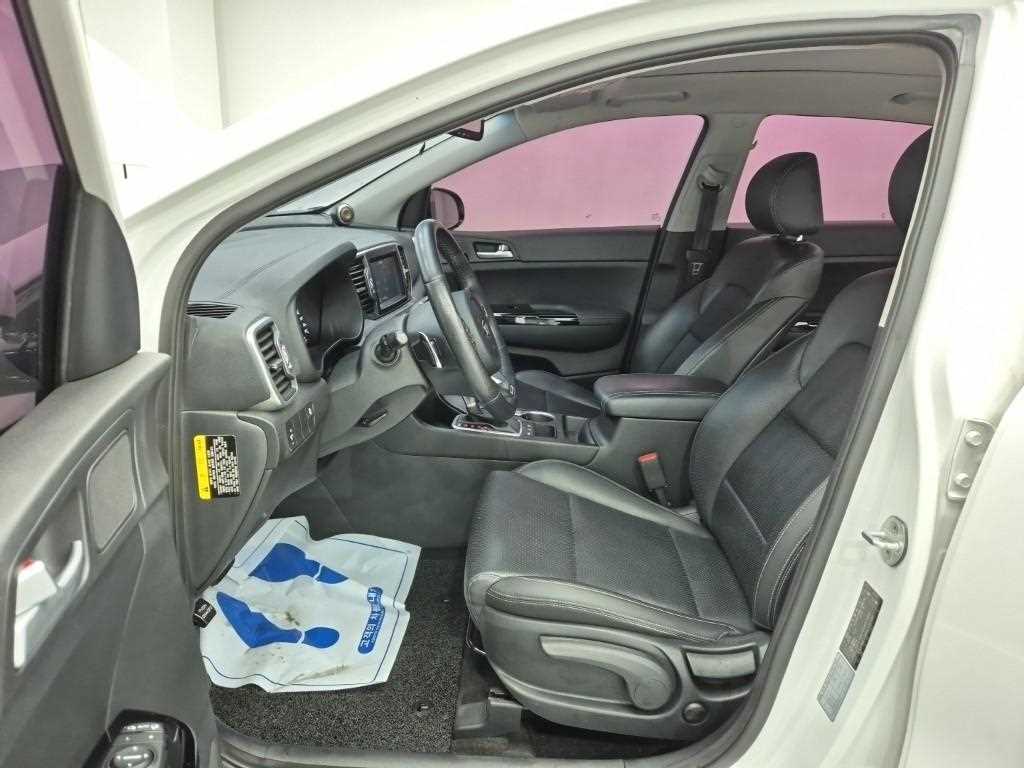 KIA Sportage - Vista 11