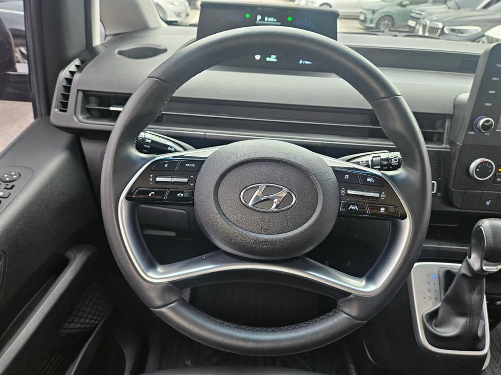 HYUNDAI Staria - Vista 7