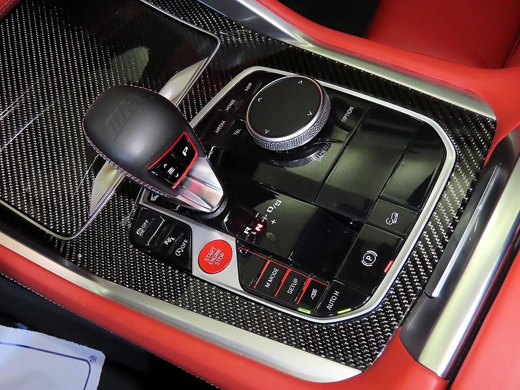 BMW X6M - Vista 12