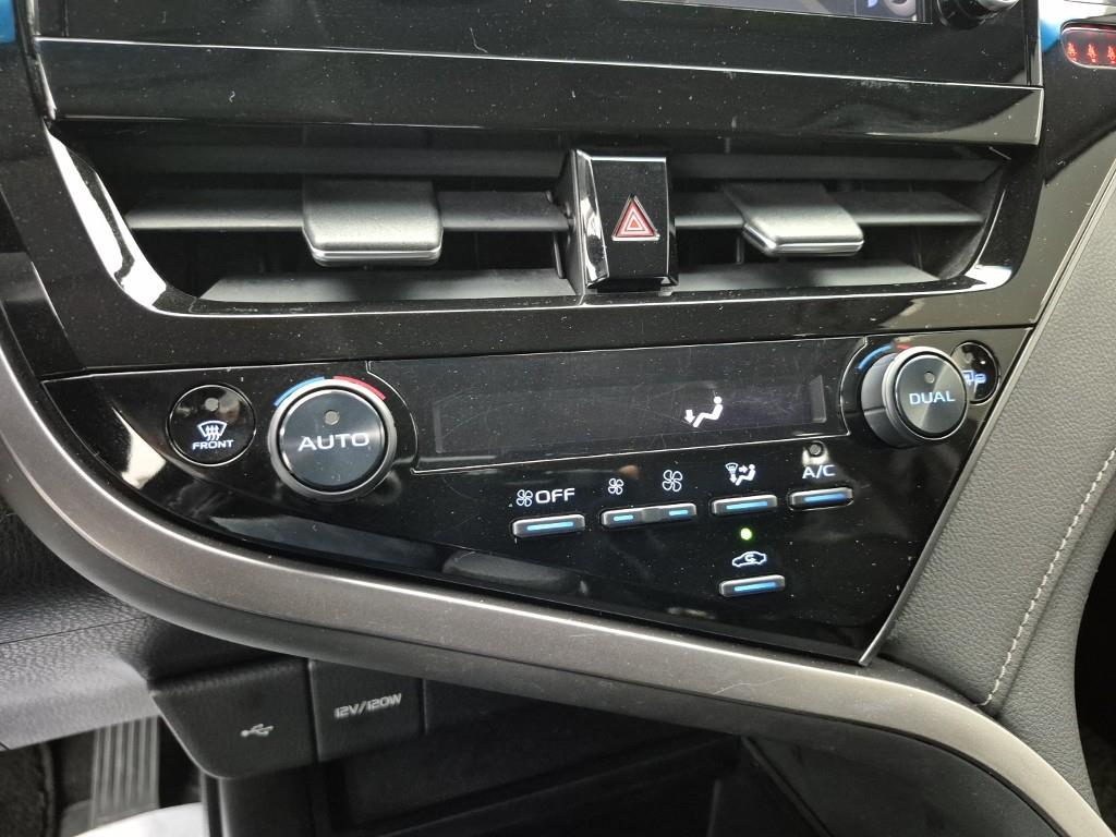 Toyota Camry - Vista 10