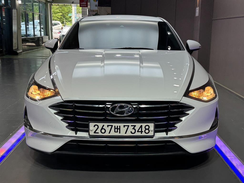 HYUNDAI Sonata 2022 Blanco - Importación desde Corea - HF Imports Iquique - Foto 1