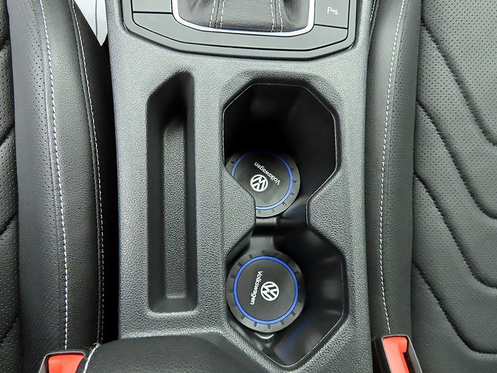 Volkswagen Jetta - Vista 12