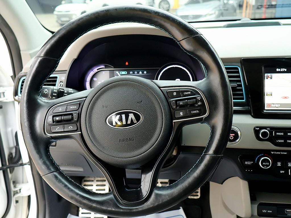 KIA Niro 2019 Blanco - Importación desde Corea - HF Imports Iquique - Foto 8