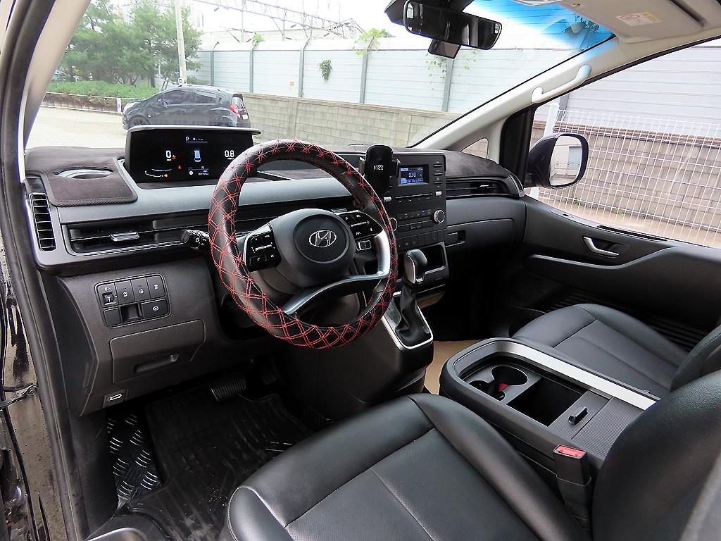 HYUNDAI Staria - Vista 7