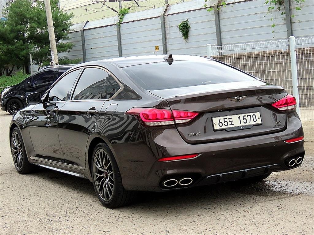Genesis G80 - Vista 3