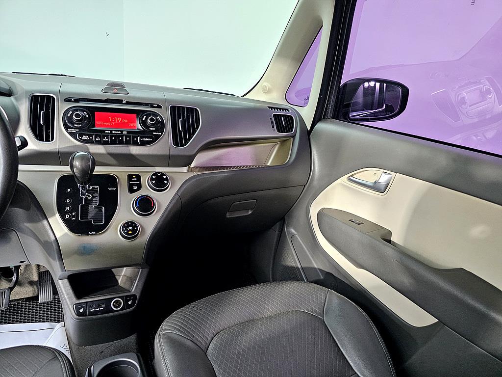 KIA Ray - Vista 10