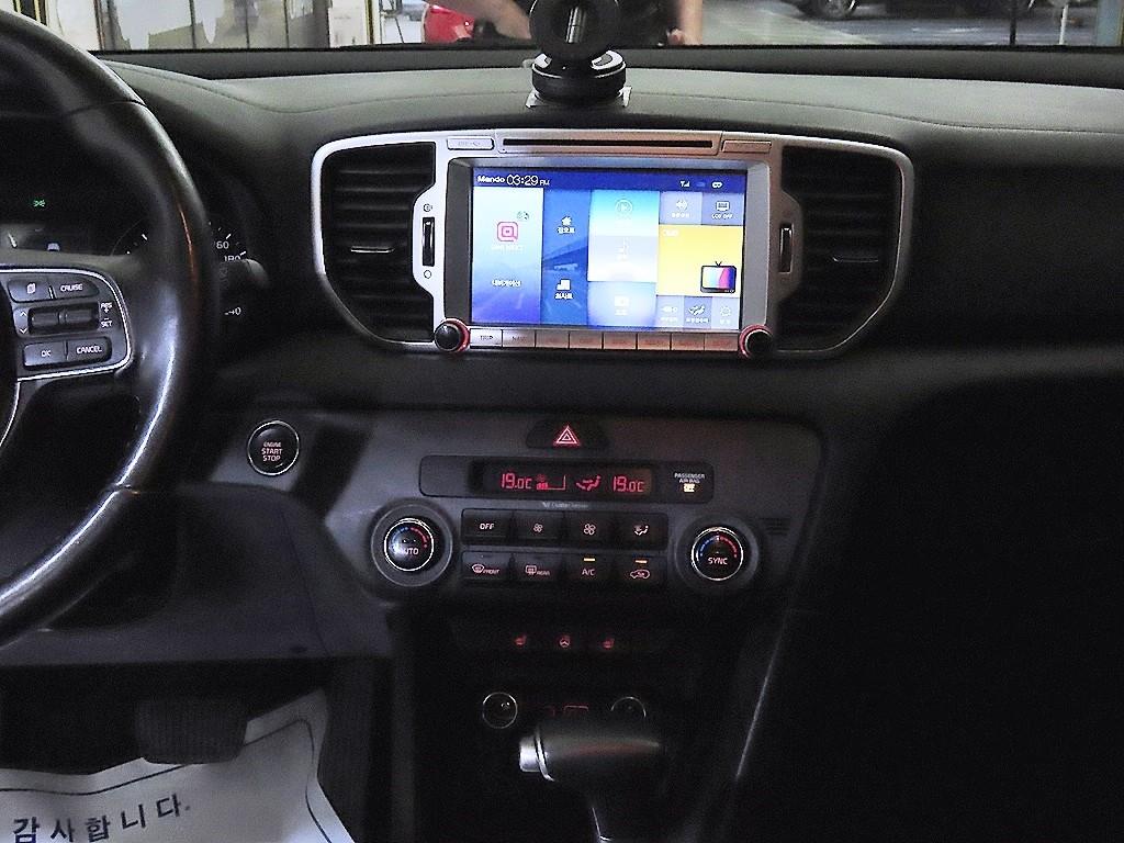 KIA Sportage - Vista 11