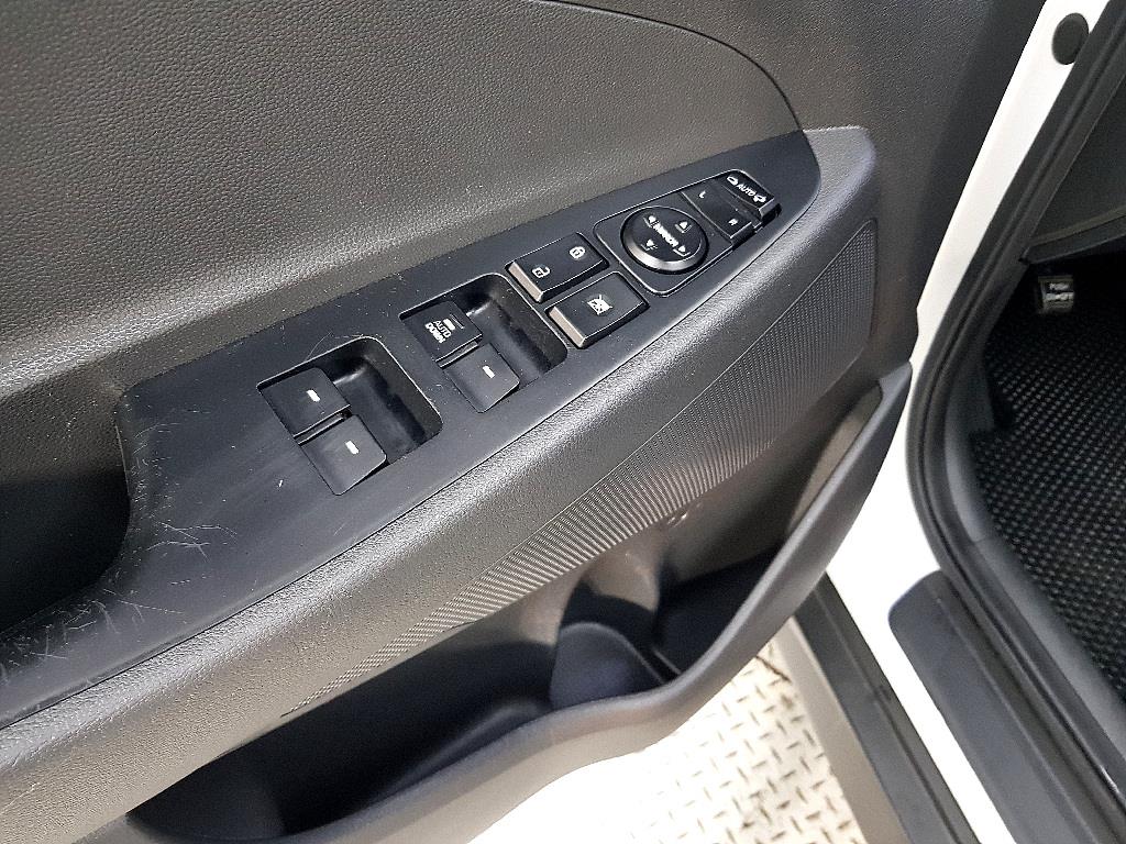 HYUNDAI Tucson - Vista 11