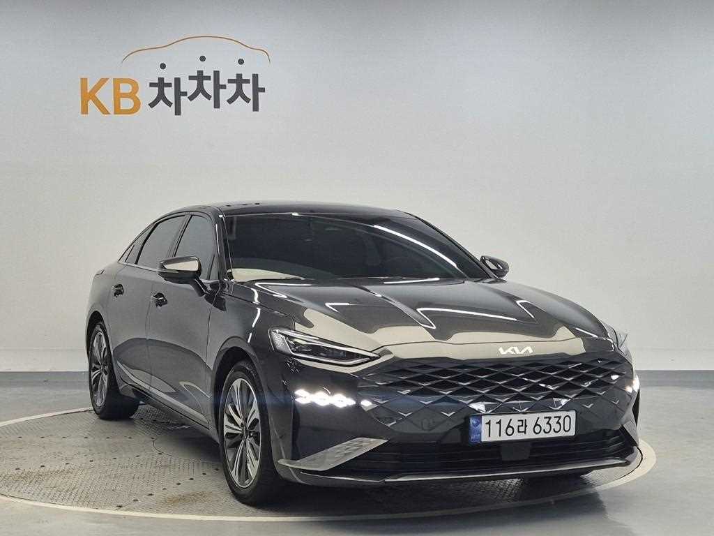 KIA K8 - Vista 4