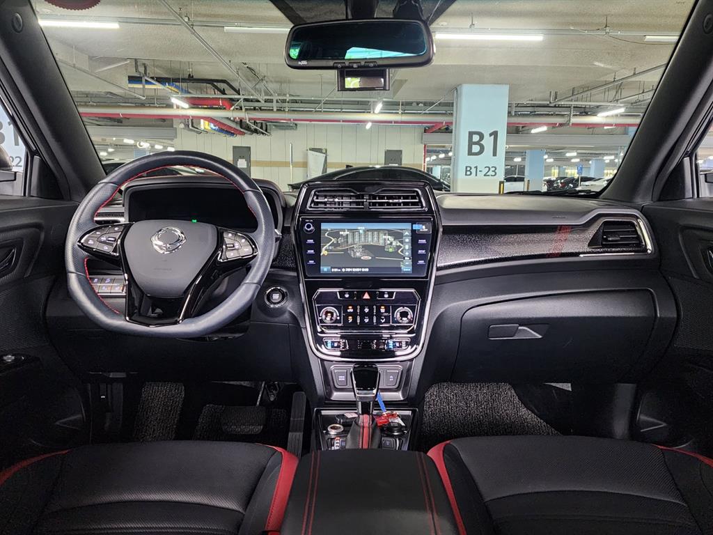 Ssangyong Tivoli - Vista 5