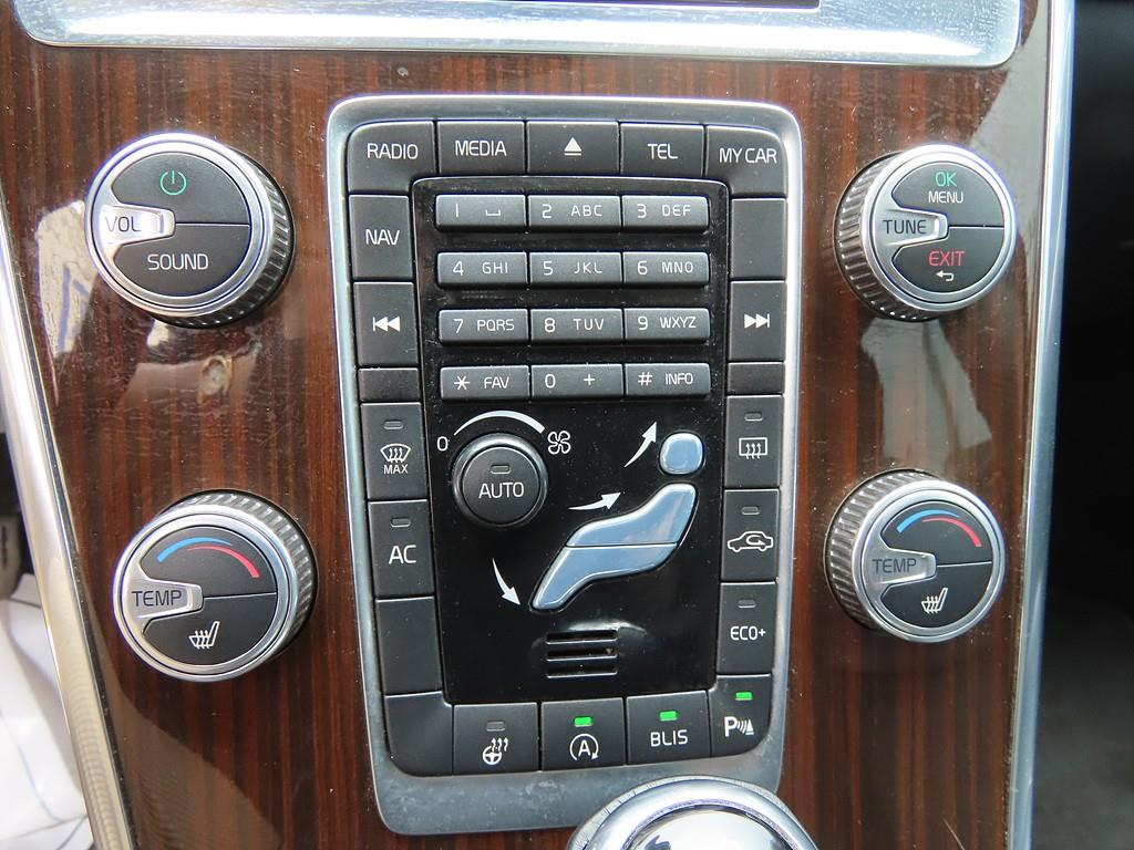 Volvo XC60 2015 Negro - Importación desde Corea - HF Imports Iquique - Foto 14