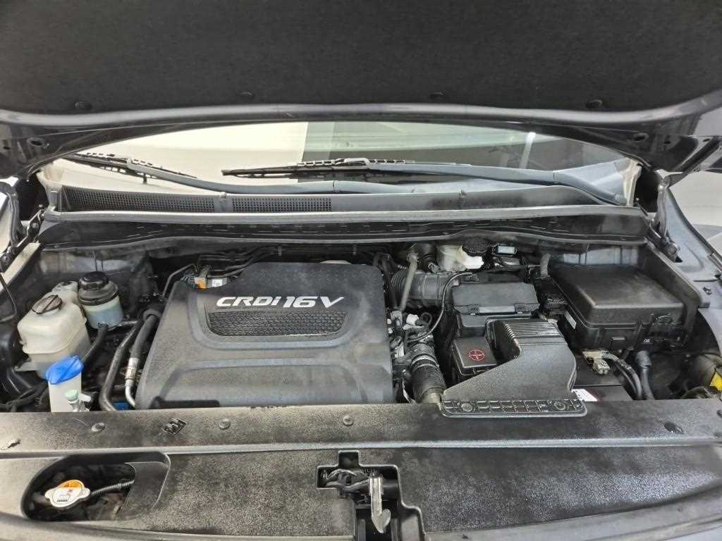KIA Carnival - Vista 5
