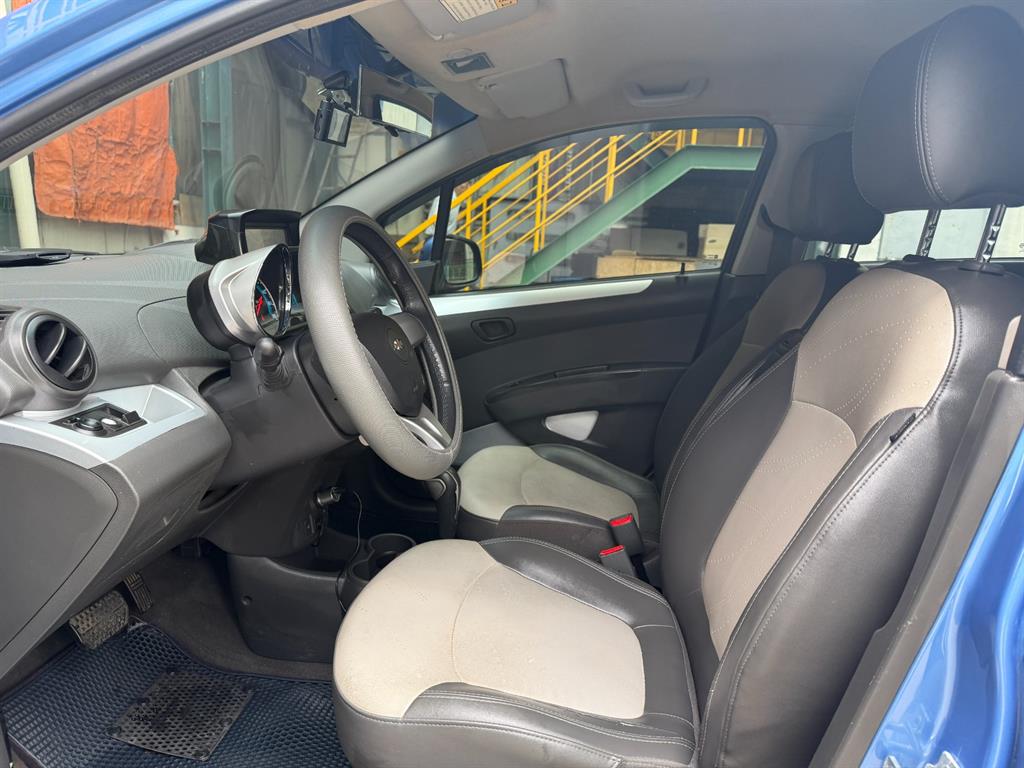 Chevrolet Spark - Vista 10
