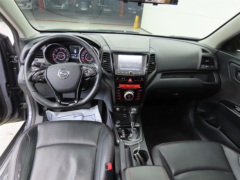 Ssangyong Tivoli - Vista 7