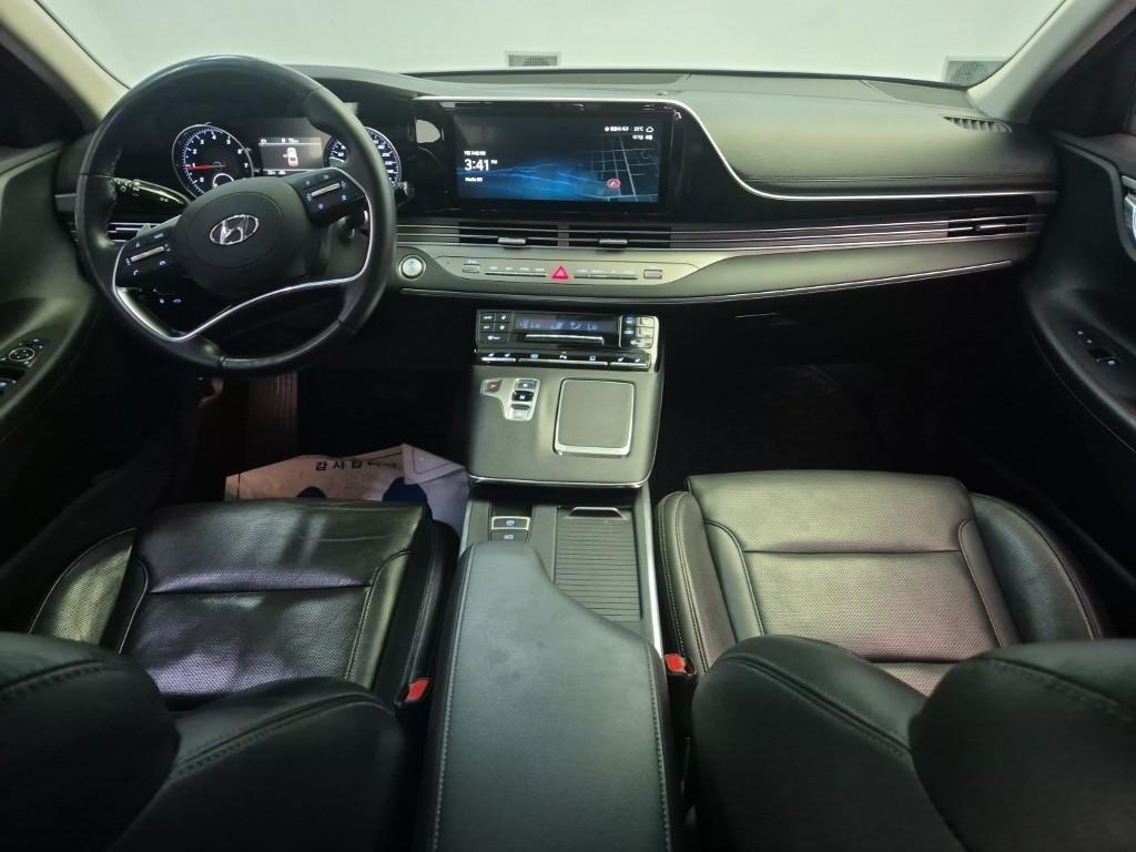 HYUNDAI Grandeur - Vista 7