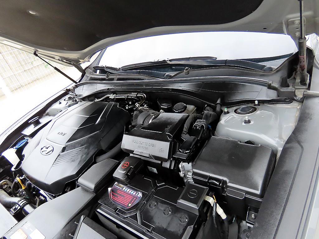 HYUNDAI Grandeur 2021 Gris - Importación desde Corea - HF Imports Iquique - Foto 19
