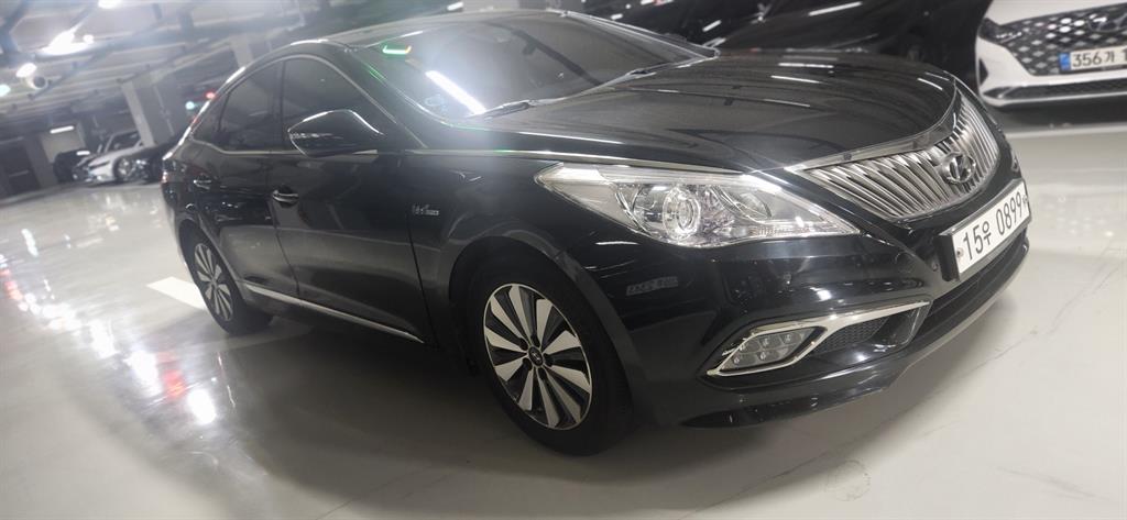 HYUNDAI Grandeur 2017 Negro - Importación desde Corea - HF Imports Iquique - Foto 1