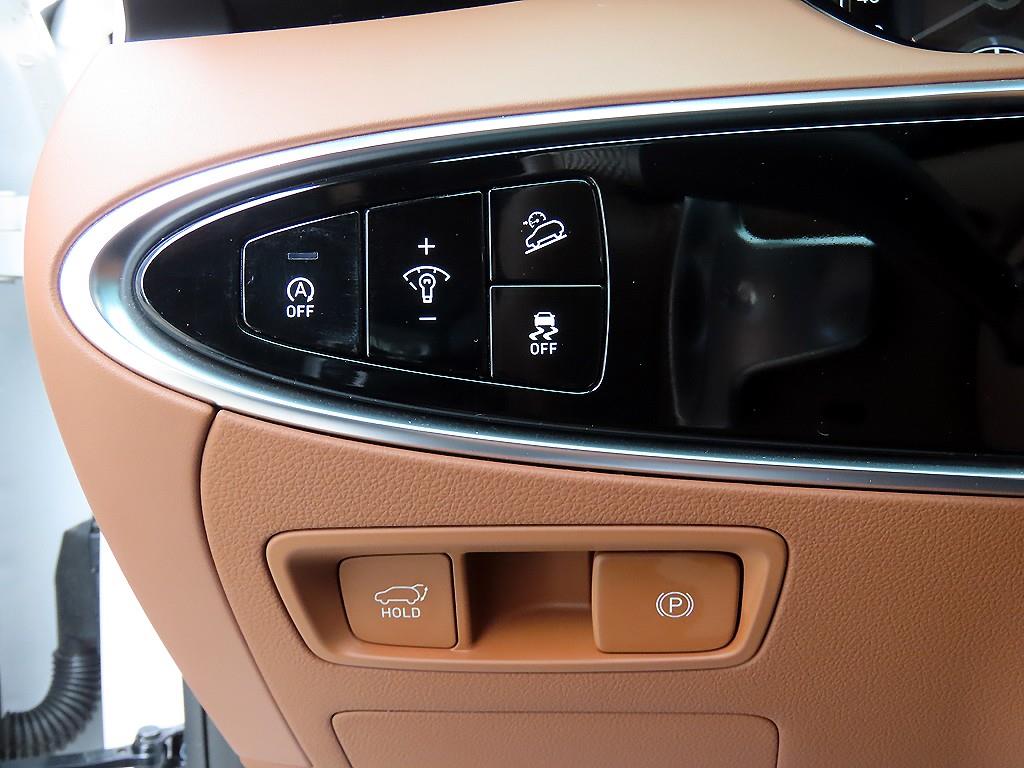 Genesis GV70 - Vista 12