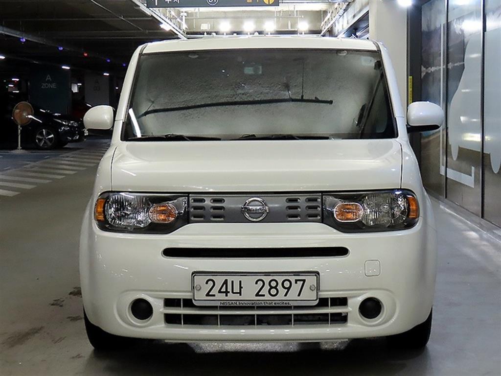 Nissan Cube - Vista 2