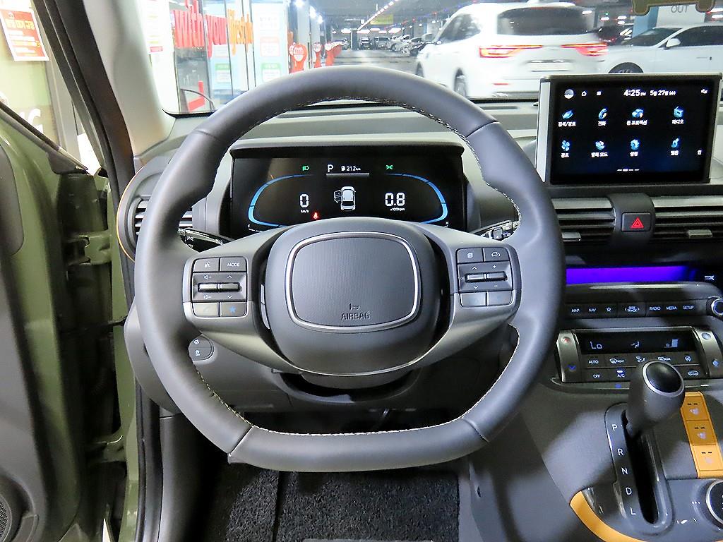 HYUNDAI Casper - Vista 8