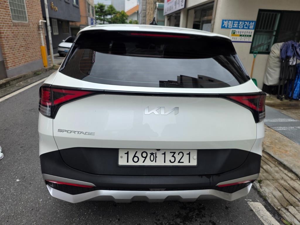 KIA Sportage - Vista 4