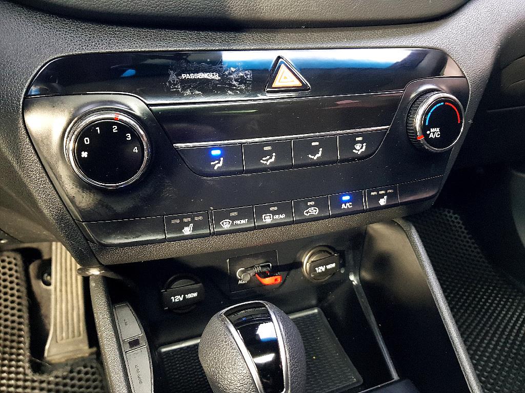 HYUNDAI Tucson - Vista 12