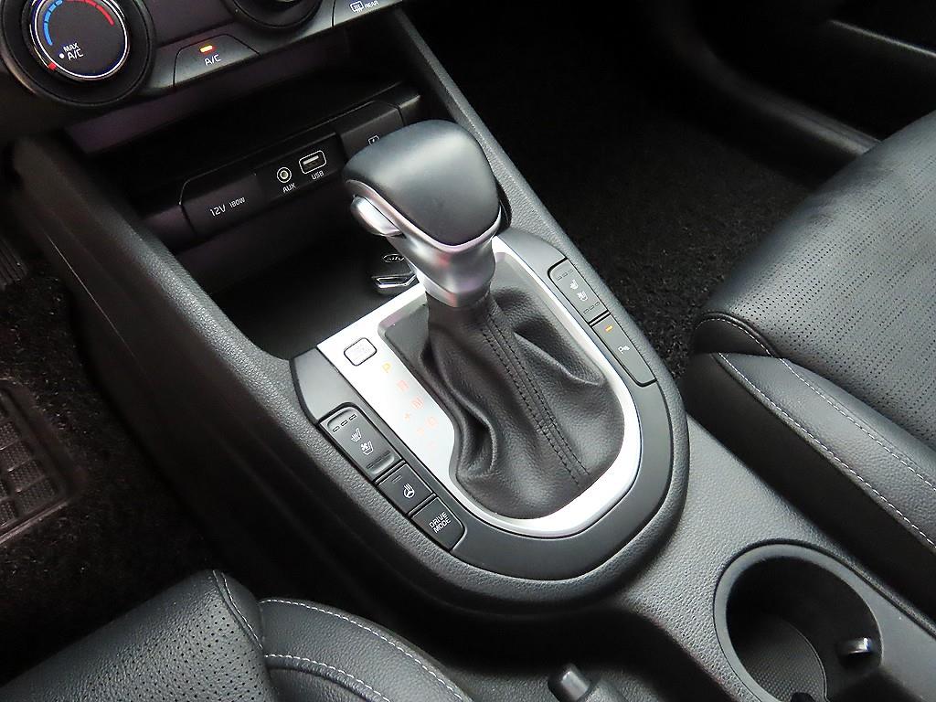 KIA K3 - Vista 10