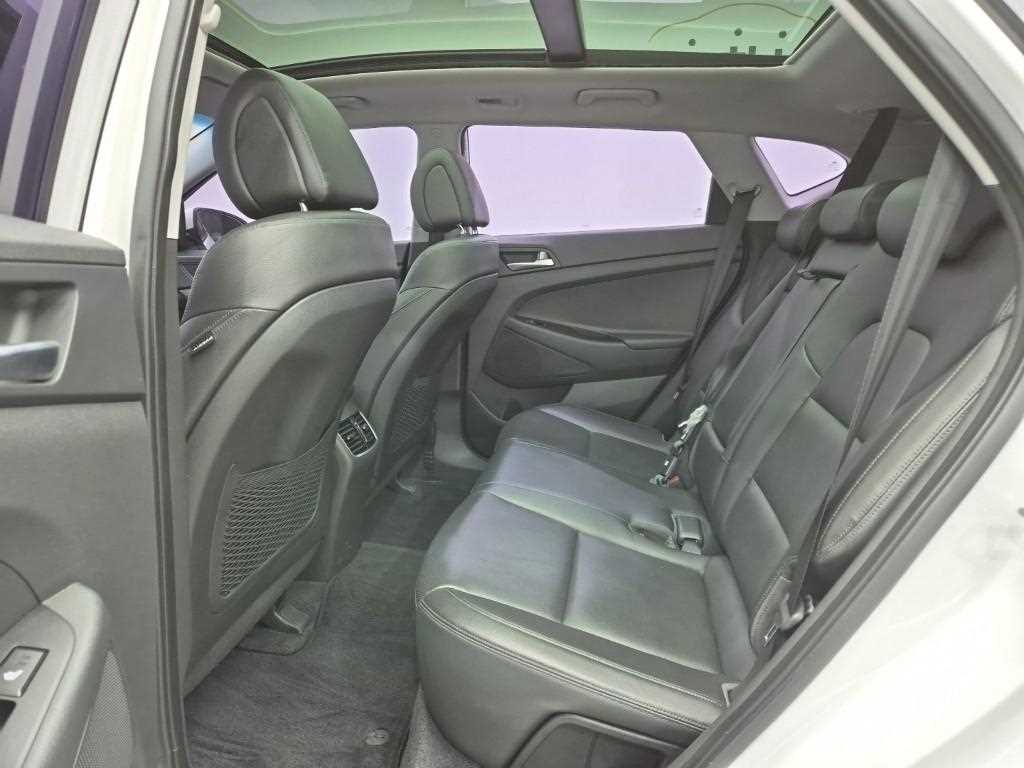 HYUNDAI Tucson - Vista 12