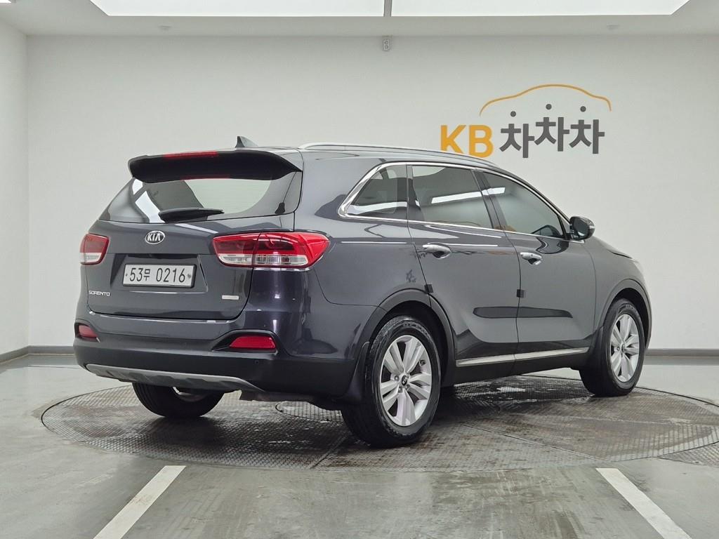 KIA Sorento - Vista 4