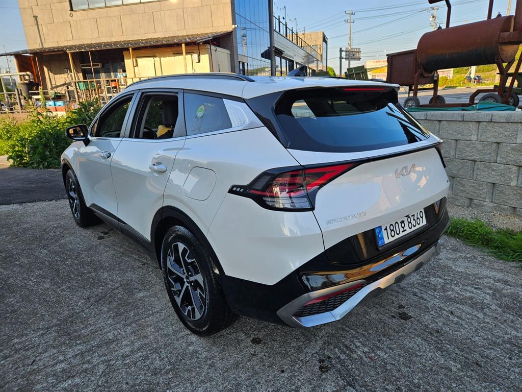 KIA Sportage - Vista 5