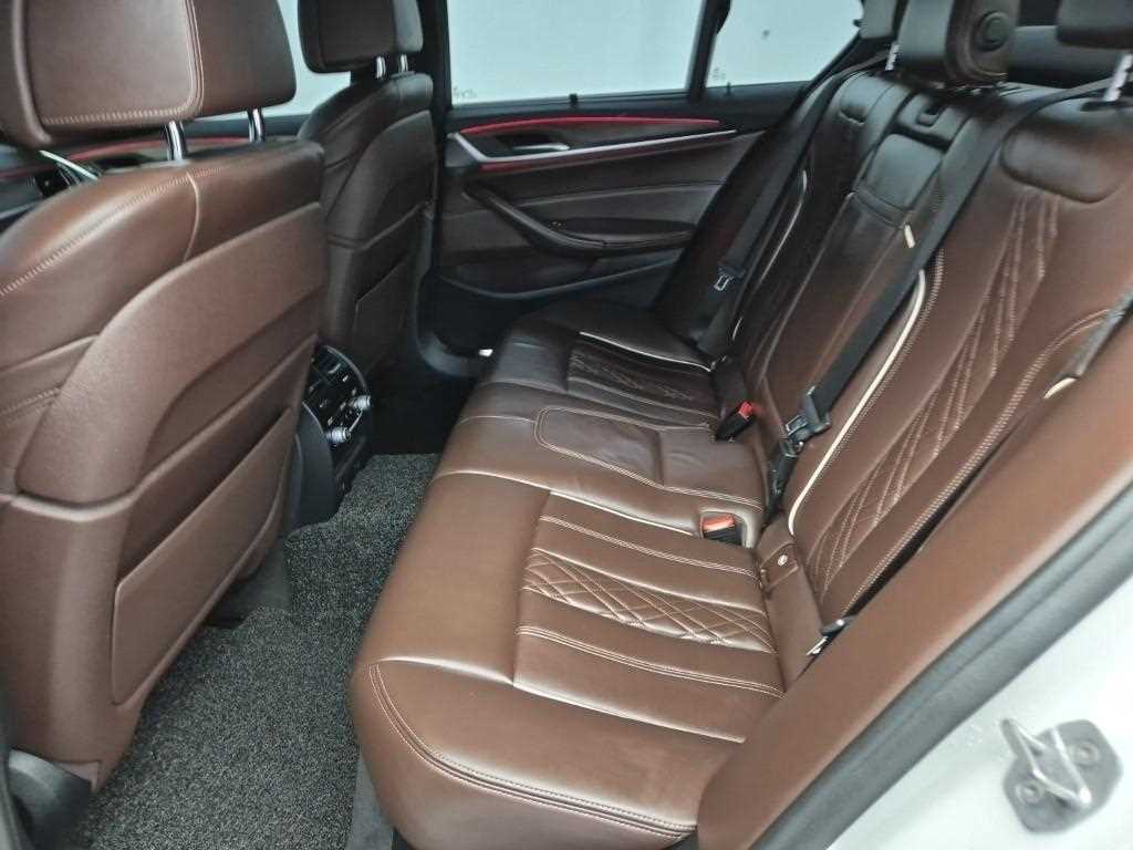 BMW 5 Series - Vista 12