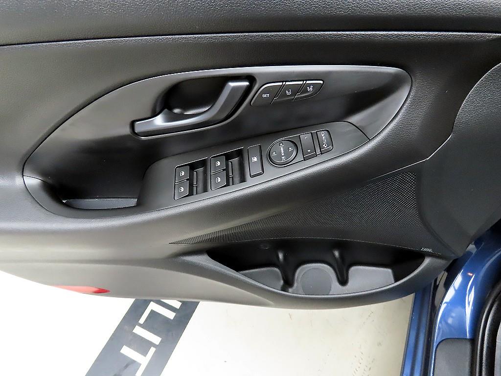 HYUNDAI i30 - Vista 11