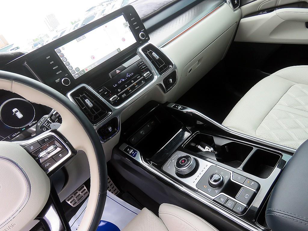 KIA Sorento - Vista 11