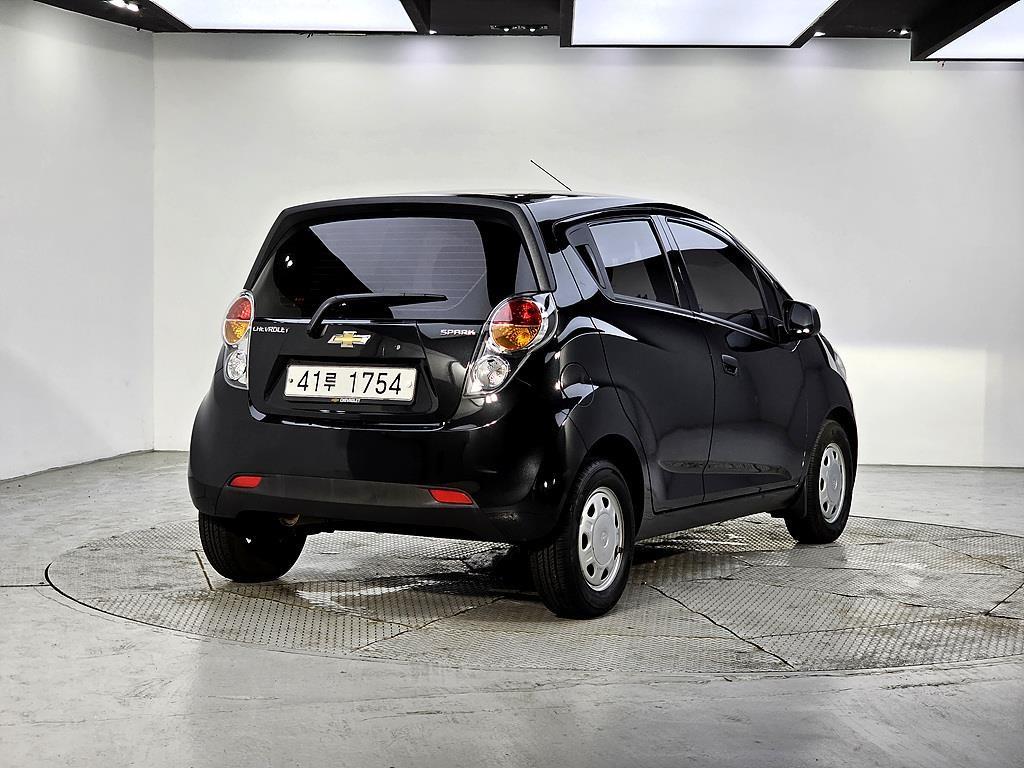 Chevrolet Spark - Vista 4