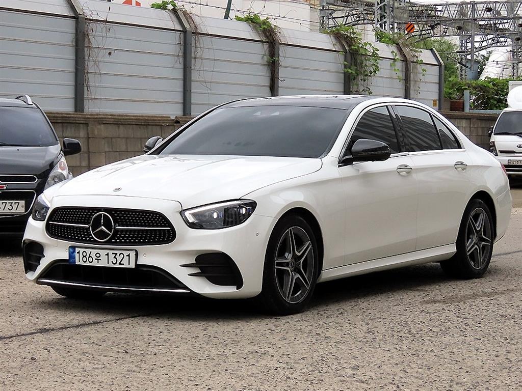 Mercedes Benz E class - Vista 2