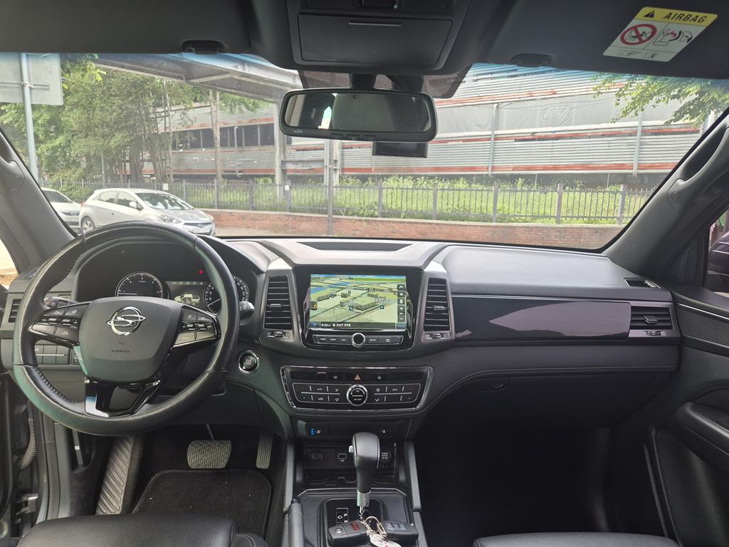 Ssangyong Rexton - Vista 12