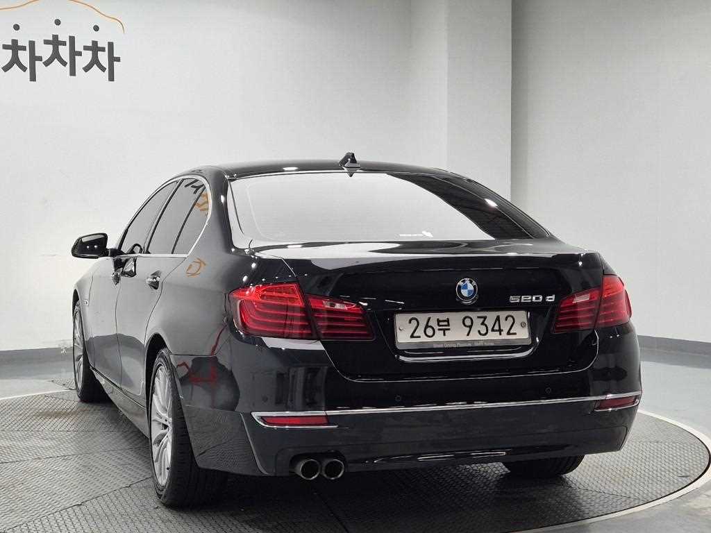 BMW 5 Series - Vista 2