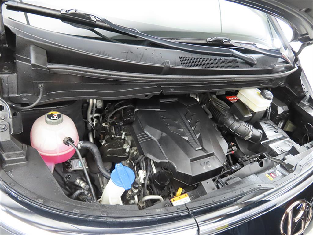 HYUNDAI Staria 2023 Negro - Importación desde Corea - HF Imports Iquique - Foto 19