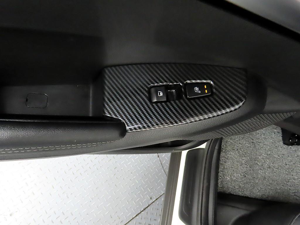 KIA Seltos - Vista 12